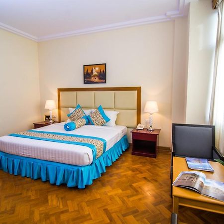 Royal Inlay Hotel Ньоншуэ Экстерьер фото