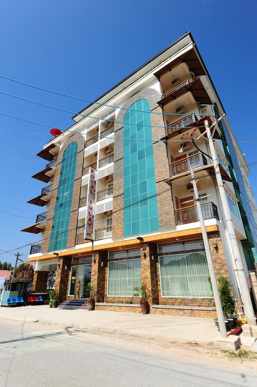 Royal Inlay Hotel Ньоншуэ Экстерьер фото