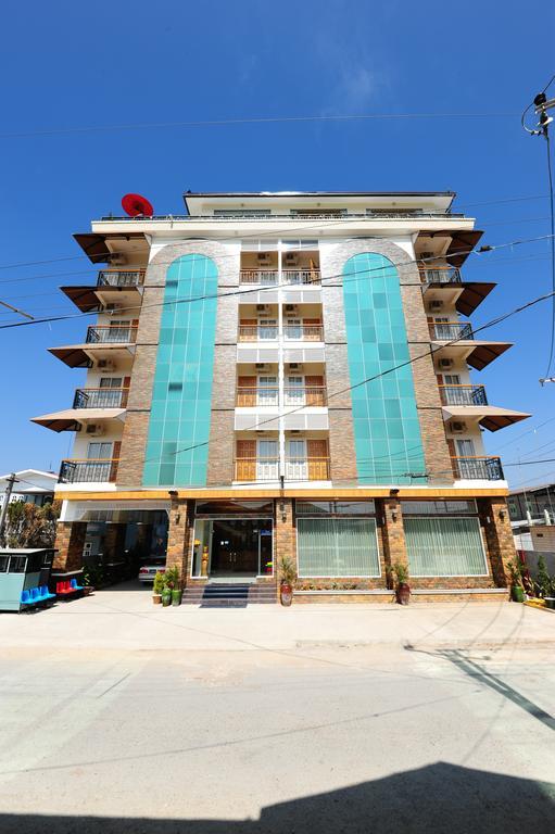 Royal Inlay Hotel Ньоншуэ Экстерьер фото